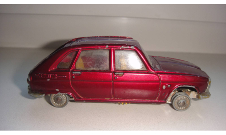 RENAULT 16 TS CORGI  ТОЛЬКО МОСКВА САМОВЫВОЗ, масштабная модель, scale43