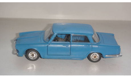 ALFA ROMEO РЕМЕЙК  ТОЛЬКО МОСКВА САМОВЫВОЗ, масштабная модель, scale43