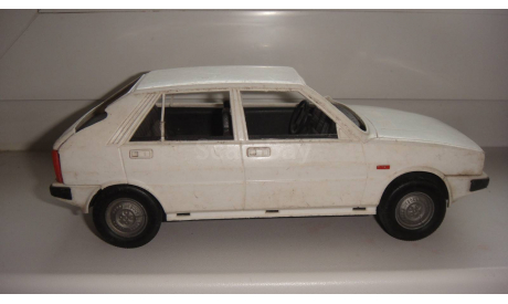 LANCIA DELTA 1/24 ПЛАСТМАССА  ТОЛЬКО МОСКВА, масштабная модель, scale24
