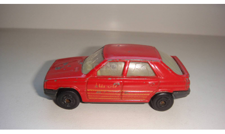 RENAULT 11 MATCHBOX 1/56  ТОЛЬКО МОСКВА, масштабная модель, scale0