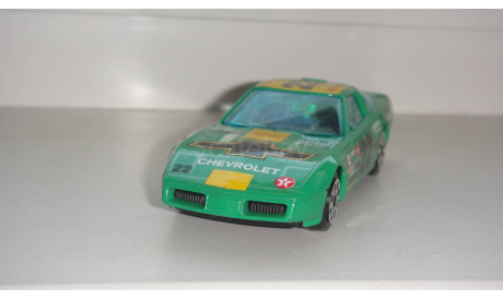 CHEVROLET CORVETTE  BURAGO  ТОЛЬКО МОСКВА САМОВЫВОЗ, масштабная модель, scale43