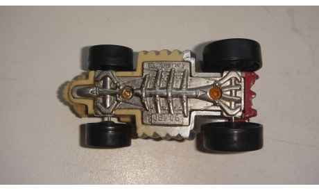 МАШИНКА ДИСНЕЙ HOTWHEELS ТОЛЬКО МОСКВА САМОВЫВОЗ, масштабная модель, scale0