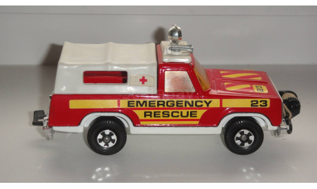 PLYMOUTH TRAIL DUSTER MATCHBOX  ТОЛЬКО МОСКВА САМОВЫВОЗ, масштабная модель, scale0