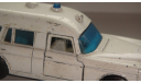 MERCEDES BENZ AMBULANCE MATCHBOX  ТОЛЬКО МОСКВА САМОВЫВОЗ, масштабная модель, scale0, Mercedes-Benz