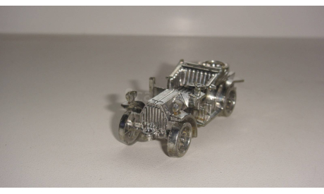 МАШИНКА СУВЕНИРНАЯ 5 ТОЛЬКО МОСКВА САМОВЫВОЗ, масштабная модель, scale0