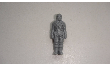 ФИГУРКА ЛЕТЧИК  ТОЛЬКО МОСКВА САМОВЫВОЗ, фигурка, scale0