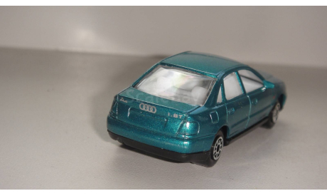 AUDI A4  WELLY  1/60  ТОЛЬКО МОСКВА САМОВЫВОЗ, масштабная модель, scale0