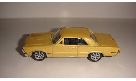 PONTIAC 1965  ТОЛЬКО МОСКВА САМОВЫВОЗ, масштабная модель, scale0