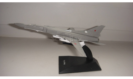 ЛЕГЕНДАРНЫЕ САМОЛЕТЫ ТУ-22М2  ТОЛЬКО МОСКВА, масштабные модели авиации, scale0