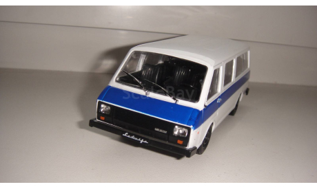 АВТОЛЕГЕНДЫ № 74 РАФ 22038 ТОЛЬКО МОСКВА САМОВЫВОЗ, журнальная серия Автолегенды СССР (DeAgostini), scale43