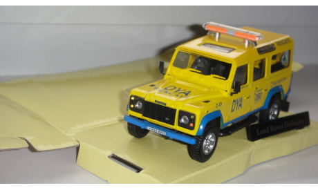 LAND ROVER DEFENDER CARARAMA ТОЛЬКО МОСКВА САМОВЫВОЗ, масштабная модель, scale43