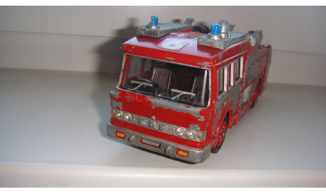 ERF FIRE TENDER DINKY  ТОЛЬКО МОСКВА САМОВЫВОЗ, масштабная модель, scale43