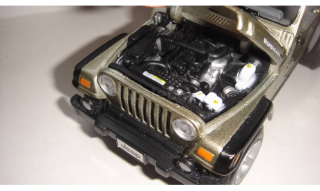 JEEP WRANGLER 1.27 MAISTO  ТОЛЬКО МОСКВА, масштабная модель, scale0