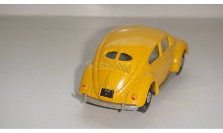 VOLKSWAGEN BEETLE CORGI  ТОЛЬКО МОСКВА САМОВЫВОЗ, масштабная модель, scale0