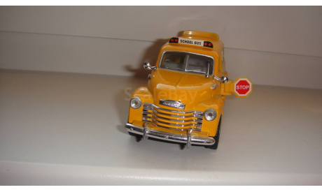 CHEVROLET  SUBURBAN 1/36   ТОЛЬКО МОСКВА, масштабная модель, scale0