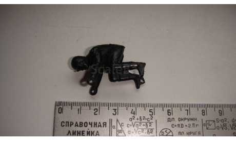 ФИГУРКА ГОНЩИКА  ТОЛЬКО МОСКВА, фигурка, scale0