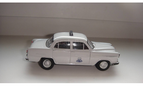 ПОЛИЦЕЙСКИЕ МАШИНЫ МИРА HOLDEN FE  ТОЛЬКО МОСКВА, журнальная серия Полицейские машины мира (DeAgostini), scale43