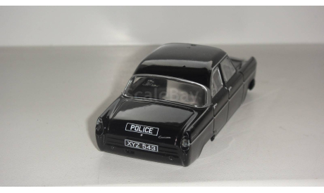 КУЗОВ ОТ FORD CONSUL ИЗ ПММ  ТОЛЬКО МОСКВА САМОВЫВОЗ, запчасти для масштабных моделей, scale43