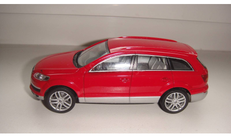 AUDI Q7 CARARAMA  ТОЛЬКО МОСКВА САМОВЫВОЗ, масштабная модель, scale43