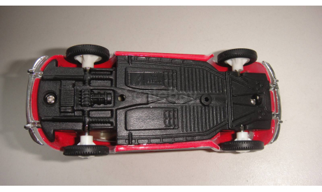 VOLKSWAGEN BEETLE FARE DEPT CARARAMA  ТОЛЬКО МОСКВА, масштабная модель, scale43