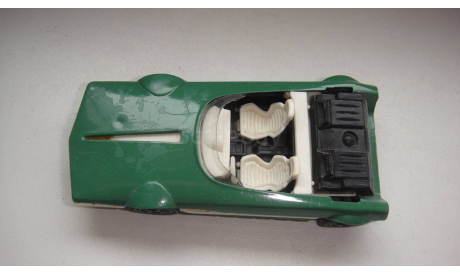 BERTONE RUNABOUT РЕМЕЙК  ТОЛЬКО МОСКВА САМОВЫВОЗ, масштабная модель, scale43