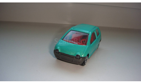 RENAULT TWINGO MAJORETE  1/58  ТОЛЬКО МОСКВА САМОВЫВОЗ, масштабная модель, scale0