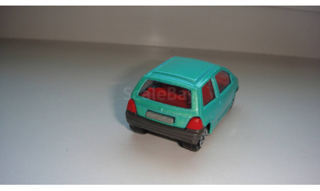 RENAULT TWINGO MAJORETE  1/58  ТОЛЬКО МОСКВА САМОВЫВОЗ, масштабная модель, scale0