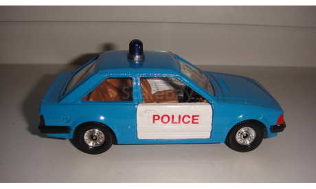 FORD ESCORT 1,3 GL CORGI 1/36  ТОЛЬКО МОСКВА САМОВЫВОЗ, масштабная модель, scale0