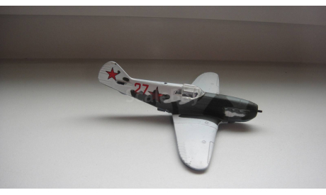 ЛЕГЕНДАРНЫЕ САМОЛЕТЫ ЛА-3 ТОЛЬКО МОСКВА, масштабные модели авиации, scale0, МиГ