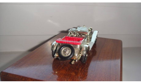 MERCEDES BENZ MATCHBOX  ТОЛЬКО МОСКВА САМОВЫВОЗ, масштабная модель, scale0, Mercedes-Benz