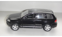 VOLKSWAGEN TOUAREG 1.42 MAISTO  ТОЛЬКО МОСКВА САМОВЫВОЗ, масштабная модель, scale0