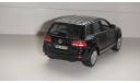 VOLKSWAGEN TOUAREG 1.42 MAISTO  ТОЛЬКО МОСКВА САМОВЫВОЗ, масштабная модель, scale0