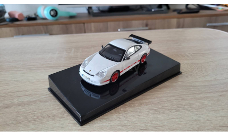 Porsche 911 (996) GT3 RS 2004 AutoArt 1/43, масштабная модель, 1:43