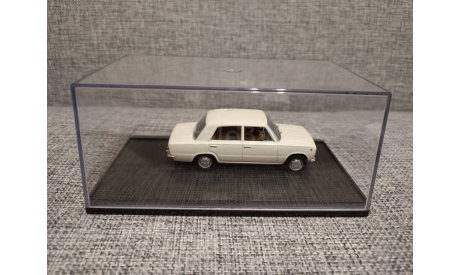 ВАЗ-2101 Жигули, масштабная модель, Автолегенды СССР журнал от DeAgostini, scale43