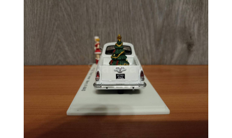 1/43 ГАЗ M22 Волга Пикап Merry X-mas Белый NEO, масштабная модель, Neo Scale Models, scale43