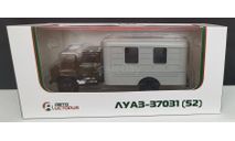 ЛУАЗ-37031 1975 Автоистория (АИСТ), масштабная модель, ГАЗ, 1:43, 1/43
