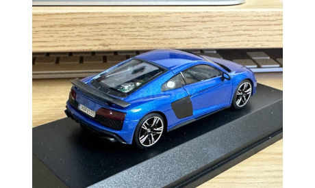 Audi R8 Coupe 2019  (ARA BLUE). JADI, масштабная модель, scale43
