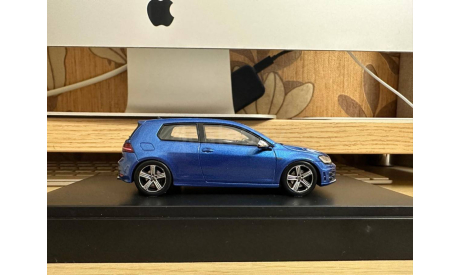 VW Golf VII R . SPARK, масштабная модель, Volkswagen, scale43