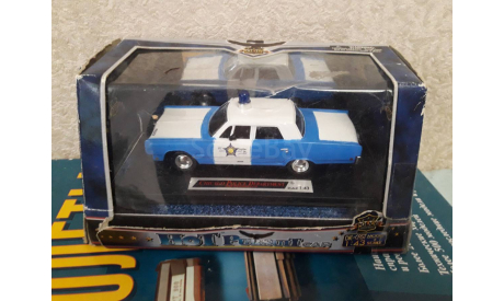 Plymouth Fury 1968 Chicago police, масштабная модель, hot pursuit car, 1:43, 1/43