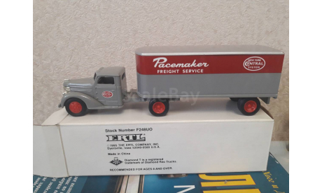 ERTL Diamond T 509 1948 Truck Tractor Trailer NYC PACEMAKER FREIGHT SERVICE, масштабная модель, scale43