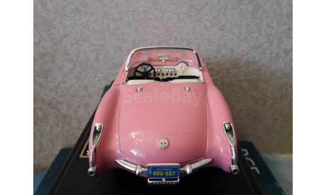 chevrolet corvette 1957 pink, масштабная модель, BBurago, scale24