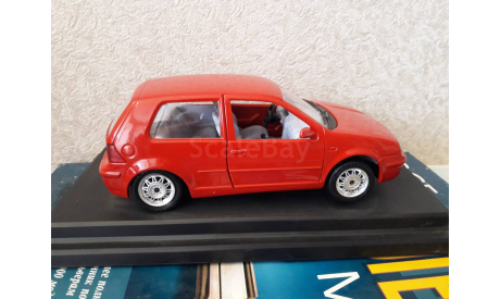 volkswagen golf r32, масштабная модель, BBurago, scale24