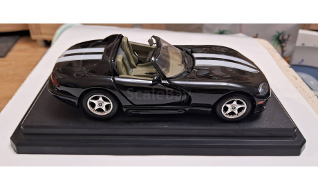 Dodge viper rt 10, масштабная модель, BBurago, scale24