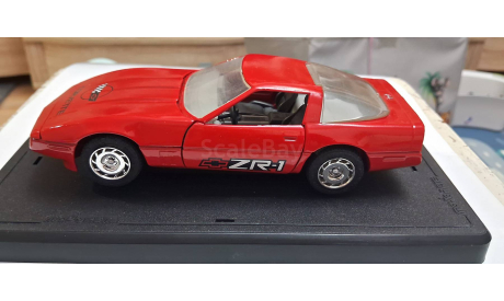 Chevrolet corvette zr1 (1987), масштабная модель, Majorette, scale24