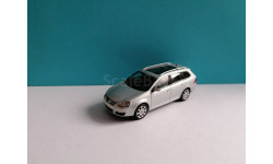 Volkswagen Golf V Variant 2007 1:43 Autoart