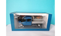 Ford Transit 1:43