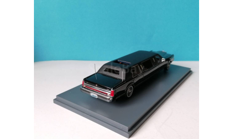Lincoln Town Car Limousine 1:43 Neo, масштабная модель, scale43