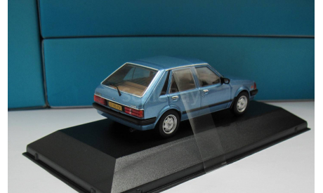 Мазда Mazda 323 Hatchback 1982 1:43 WHITEBOX, масштабная модель, scale43