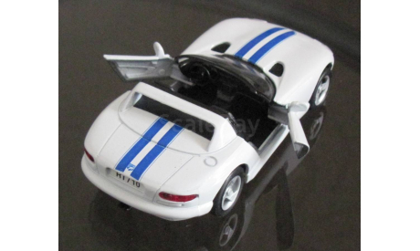 Maisto 1:39 Dodge viper RT/10, масштабная модель