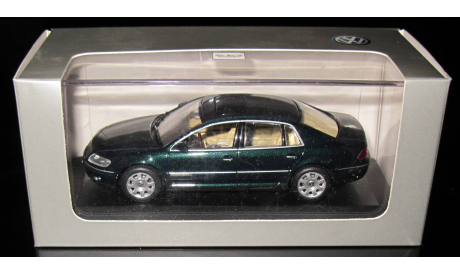 Minichamps 1:43 Volkswagen Phaeton, масштабная модель, 1/43